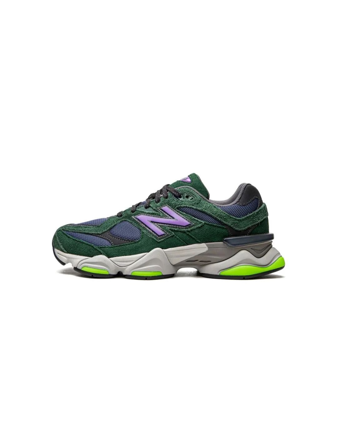 NEW BALANCE “9060 NIGHTWATCH GREEN”