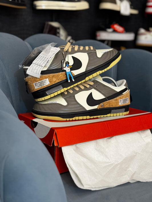 NIKE SB DUNK “PANDAPRANK CACAO”