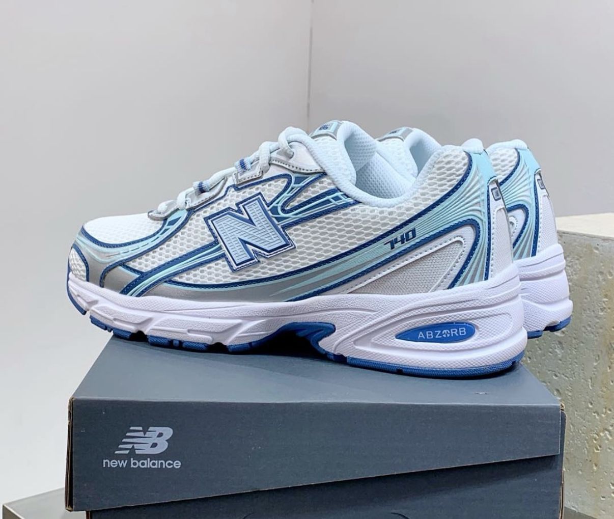 New balance ''740 White sky''