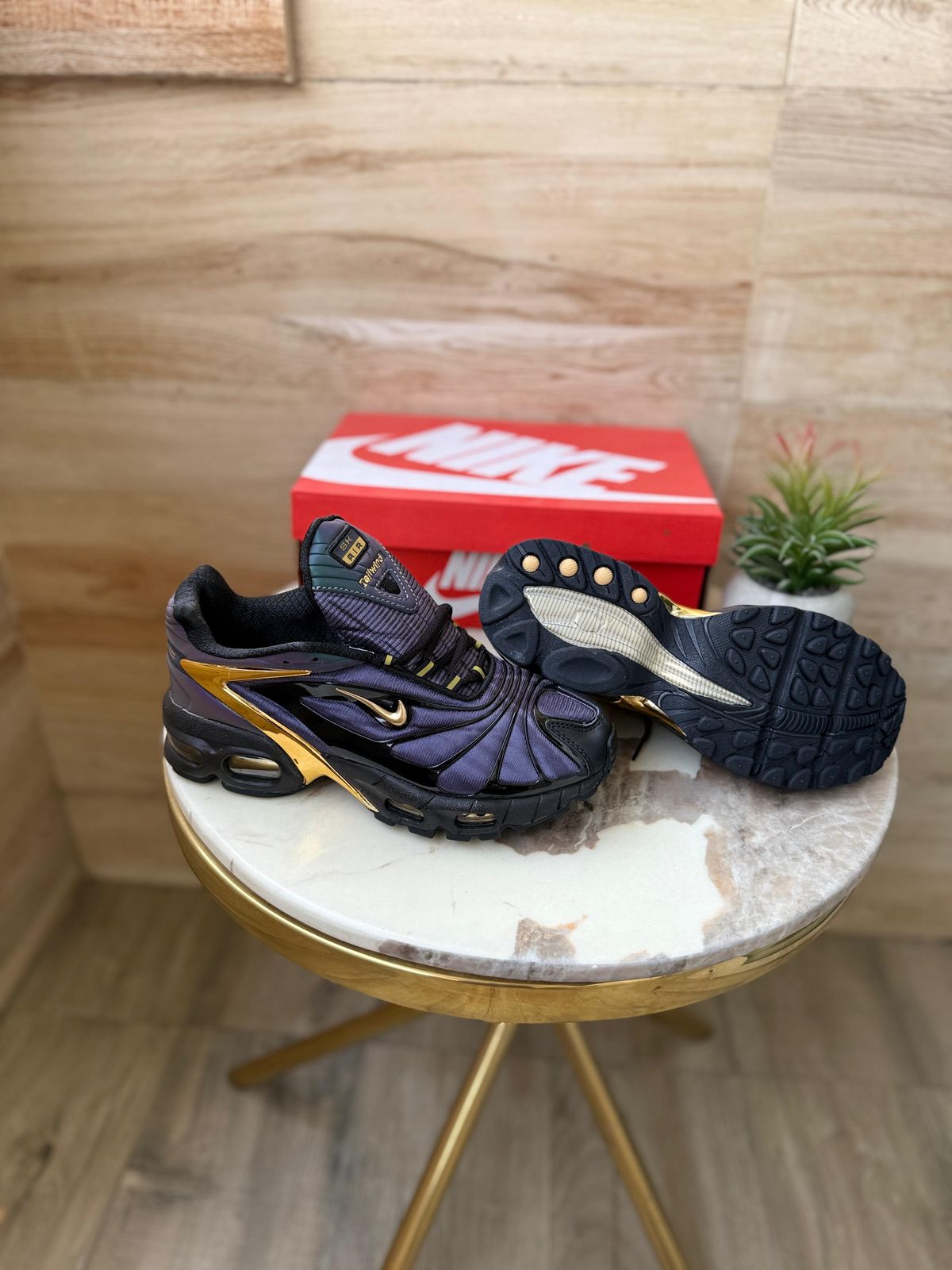 NIKE AIRMAX TAILWIND'' TN PLUS ''