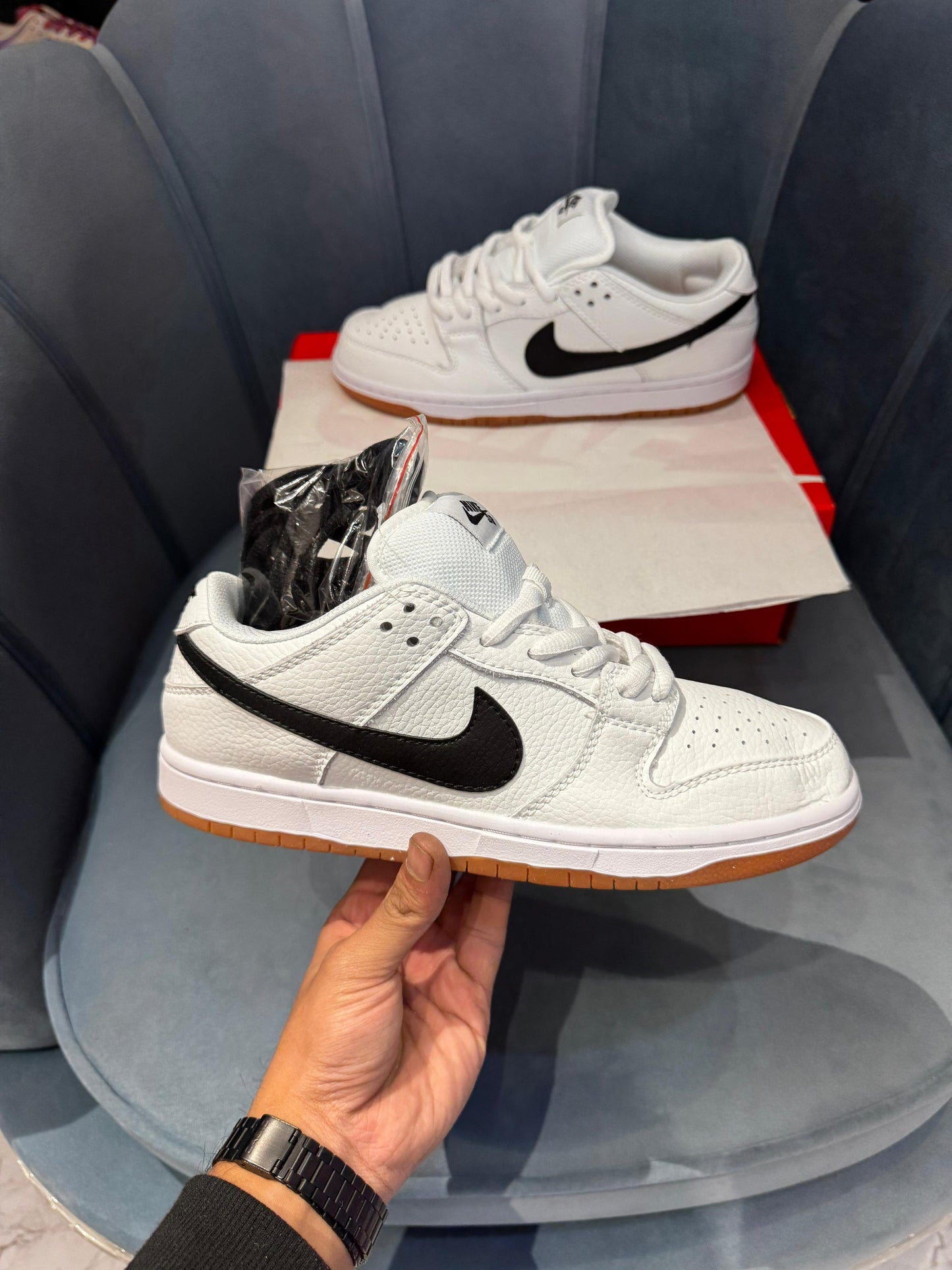 NIKE'' SB DUNK WHITE GUM ''