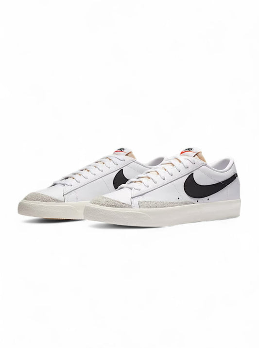 NIKE'' BLAZER 77 LOW ANKLE ''