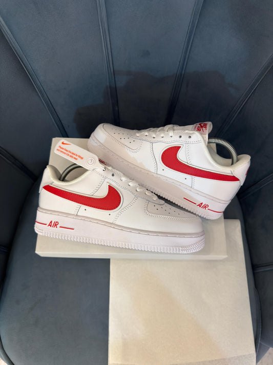 NIKE AIRFORCE 07 GYM RED