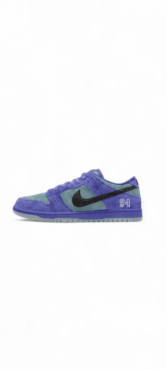 ''NIKE SB DUNK SUPREME 94 INK BLACK''