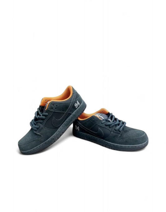 NIKE'' SB DUNK SUPREME 94 CHARCOAL GREY 2025''