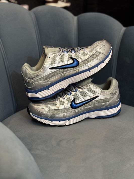 NIKE ''P-6000 TRAINER METALLIC NAVY ''