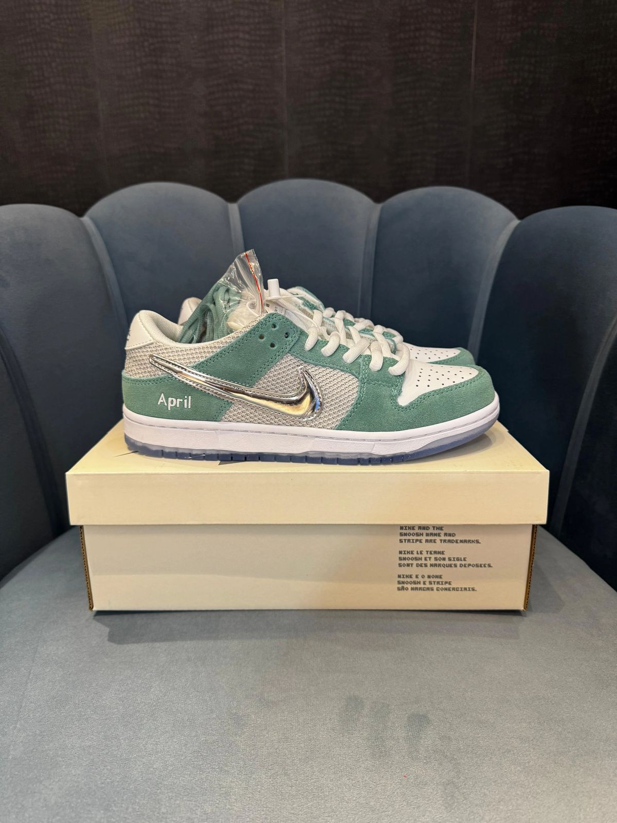 NIKE ''SB APRIL''