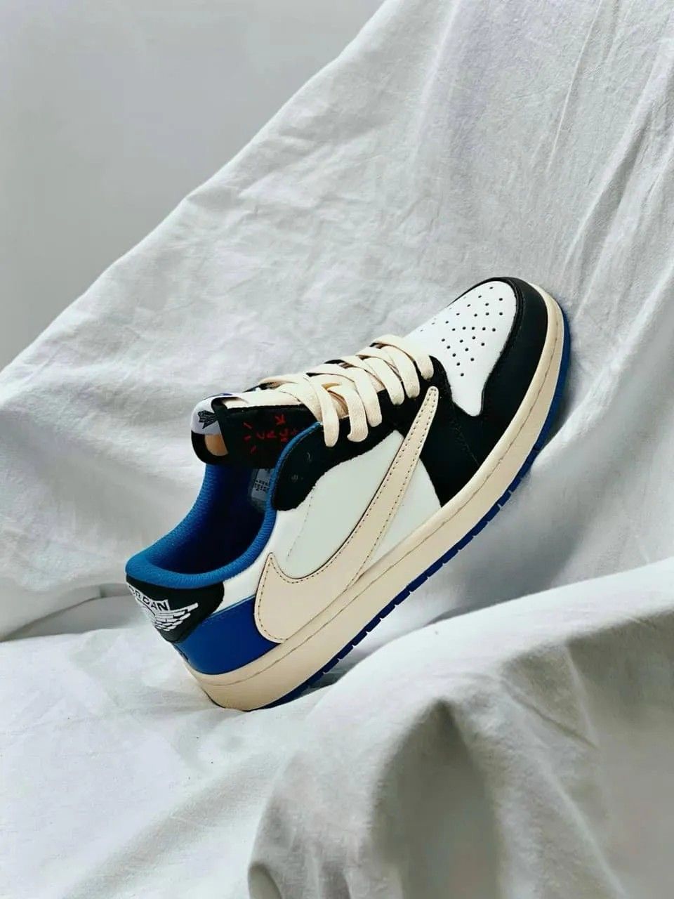 JORDAN 1 LOW ''FRAGMENT TRAVIS SCOTT''