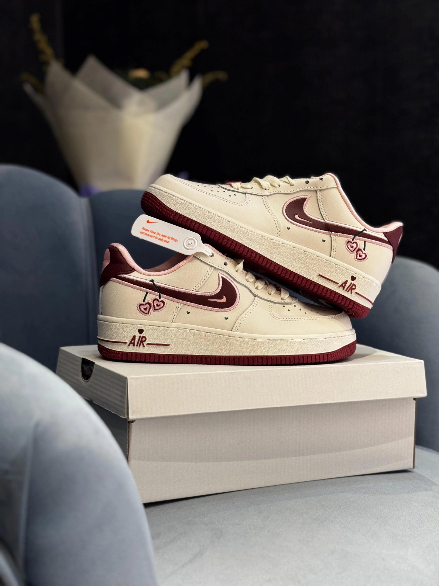 NIKE AIRFORCE ''VALENTINE''