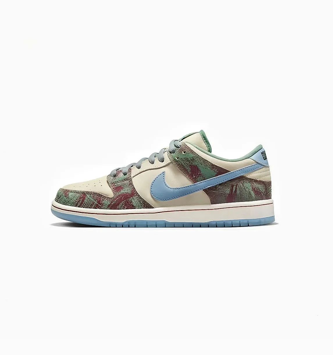 NIKE “SB DUNK CRENSHOWS SKATE CLUB”
