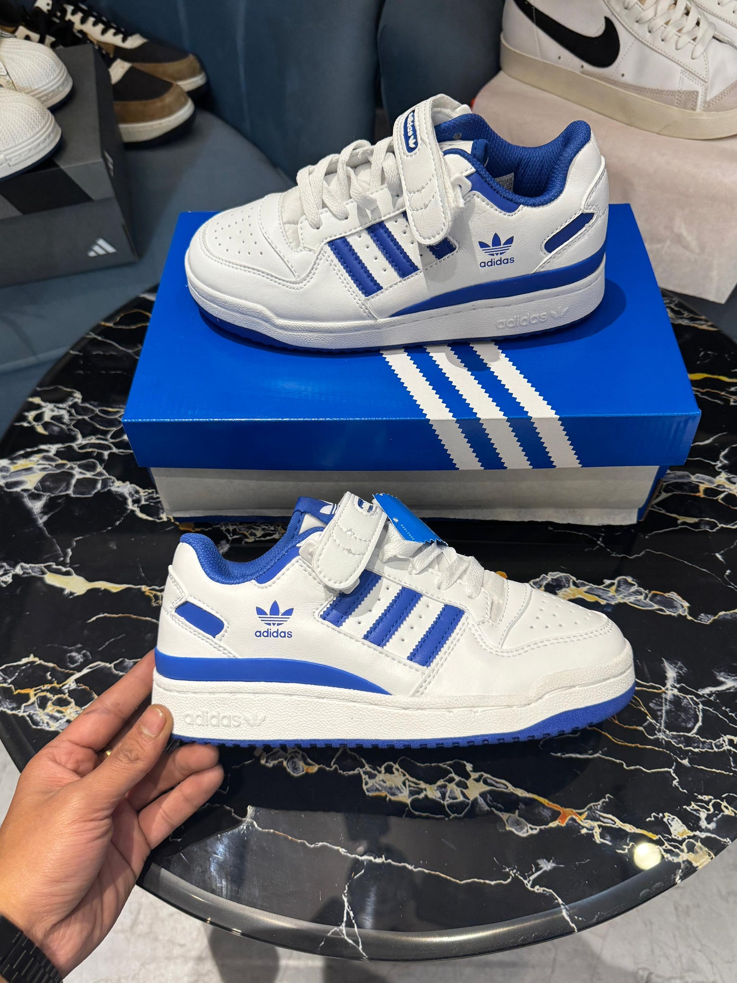 ADIDAS ''FORUM WHITE/BLUE''