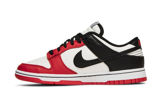 NIKE SB DUNK “CHICAGO EMB”