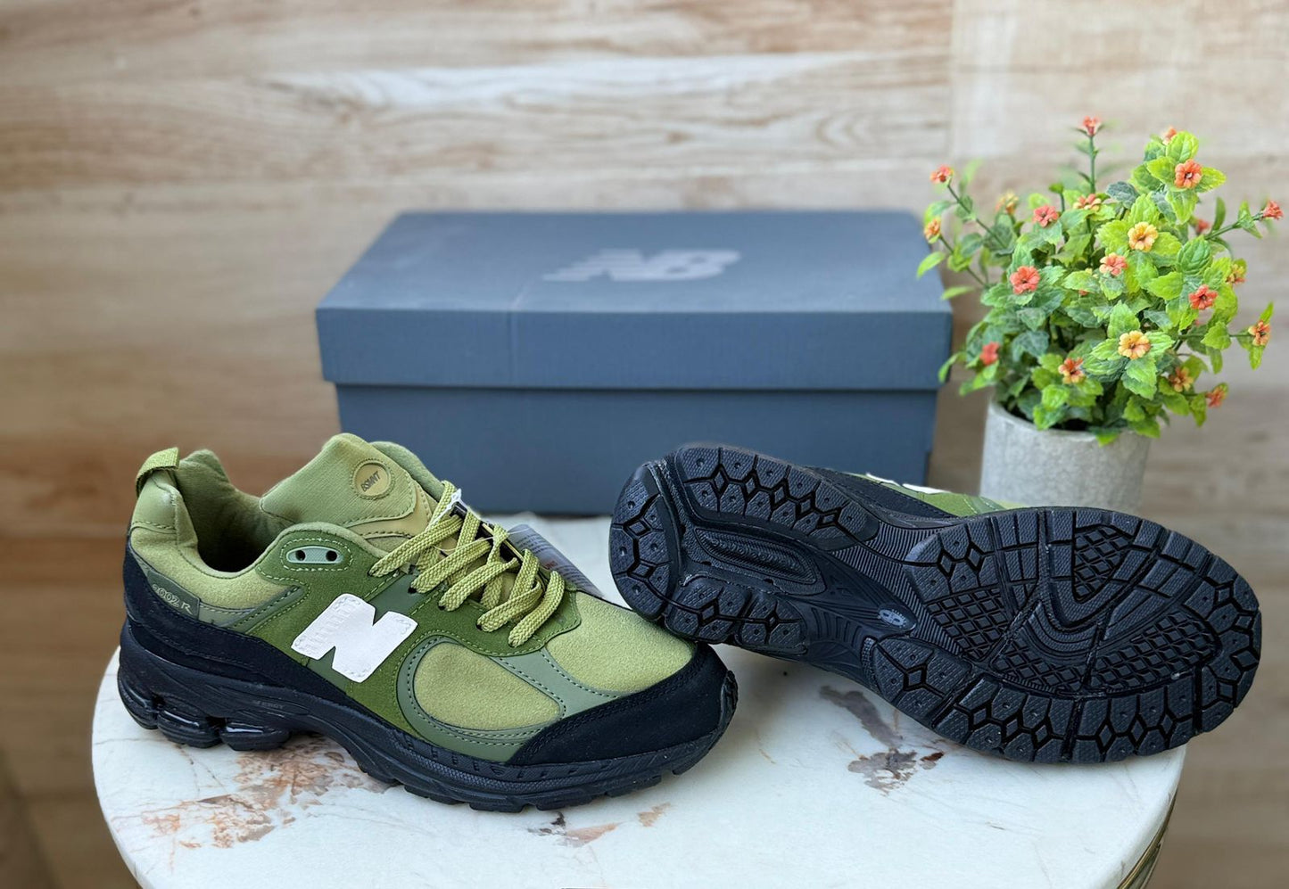 NEW BALANCE ''2002 THE BASEMENT MOSS GREEN '