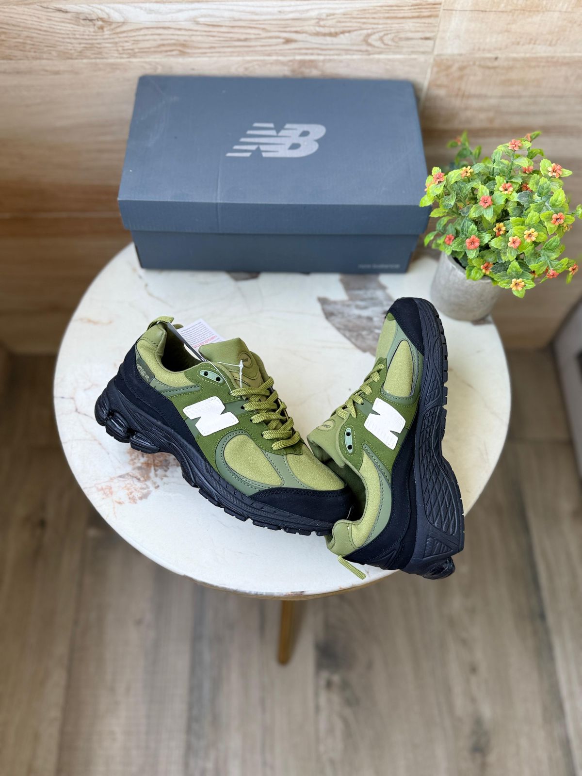 NEW BALANCE ''2002 THE BASEMENT MOSS GREEN '