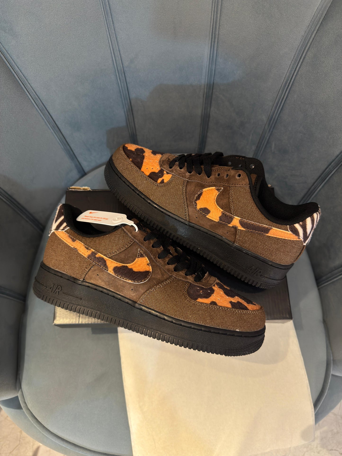 NIKE ''AIRFORCE1 LOW ANIMAL''