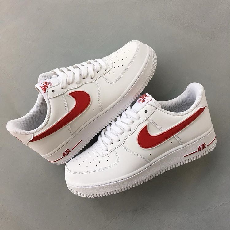 NIKE AIRFORCE 07 GYM RED