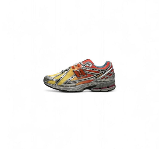 NEW BALANCE ''2002r SALEHA BEMBURRY''