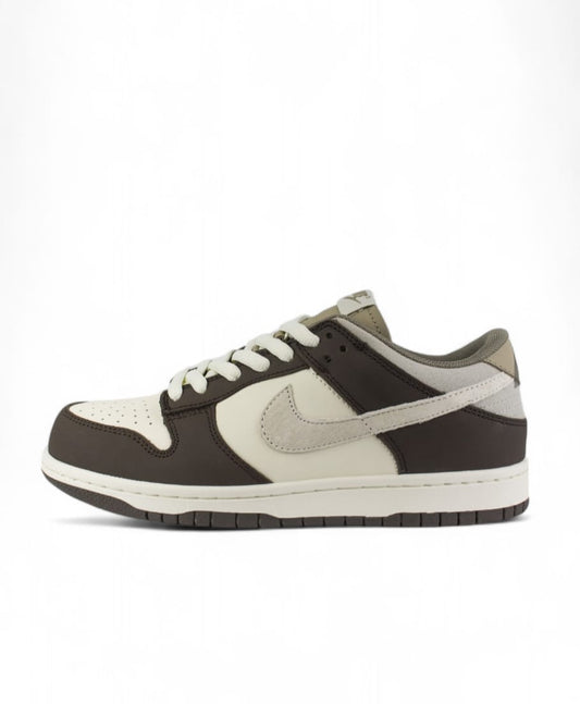 NIKE SB DUNK'' LOW X OTOMO KATSUHIRO STEAMBOY''