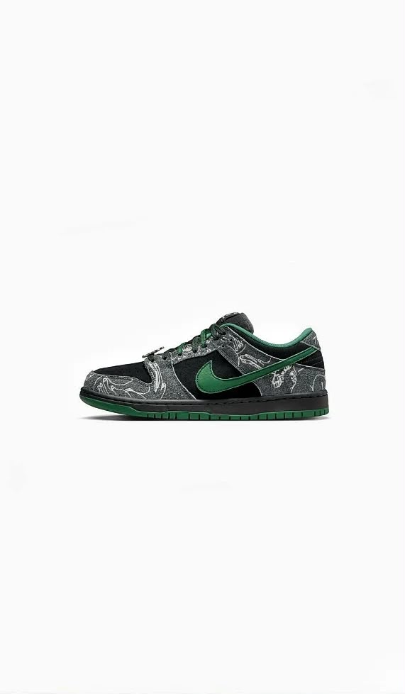 NIKE "SB DUNK LOW THERE SKATEBOARD"